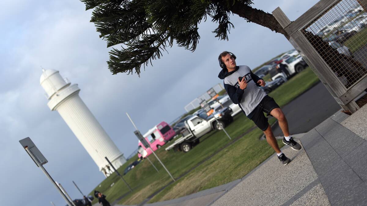 Solo challenge: Runners will race the clock on a route around Wollongong lighthouse in a new virtual fun run. Picture: Robert Peet.