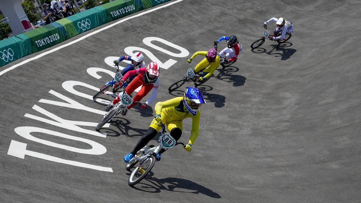 Racing to the front: Saya Sakakibara pushes for victory in Tokyo on Thursday. Picture: Ben Curtis/AP