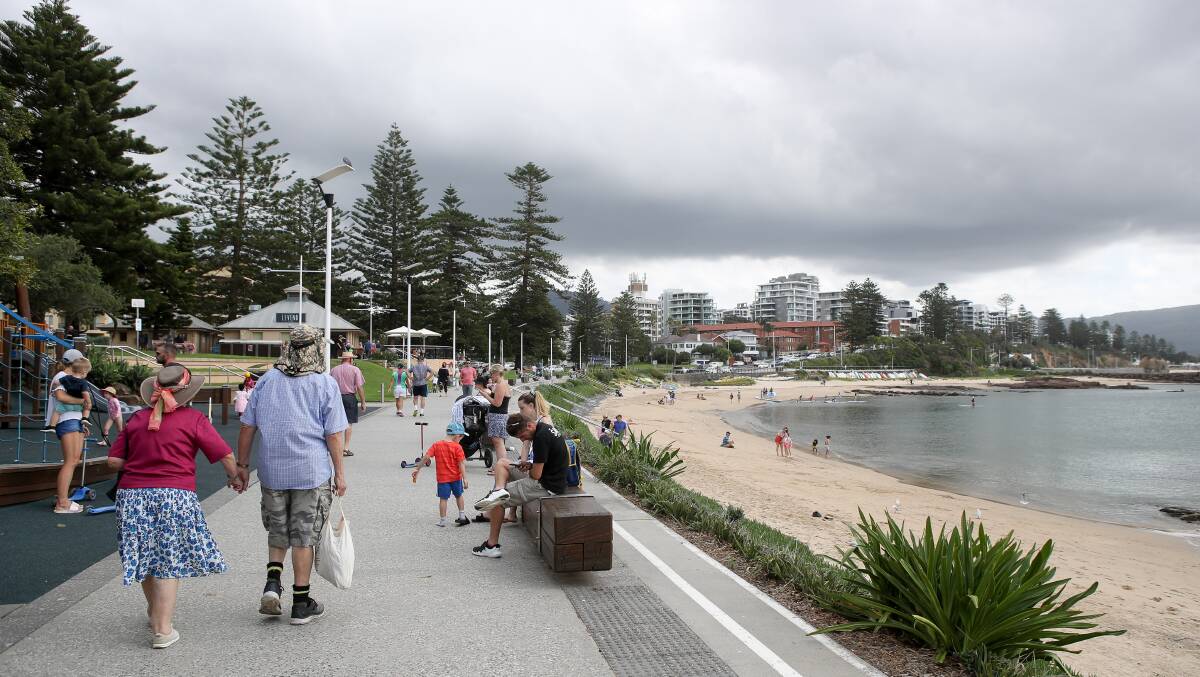 Wollongong's beaches are not at the same level of risk as places like Bondi, Lord Mayor Gordon Bradbery said, as long as people practice safe social distancing. Picture: Adam McLean.