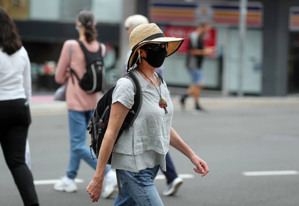 More people in Wollongong Mall were wearing masks on Monday, however they still remained in the minority; Keira MP Ryan Park has called on the government to mandate masks in shopping centres and on public transport. Picture: Robert Peet.