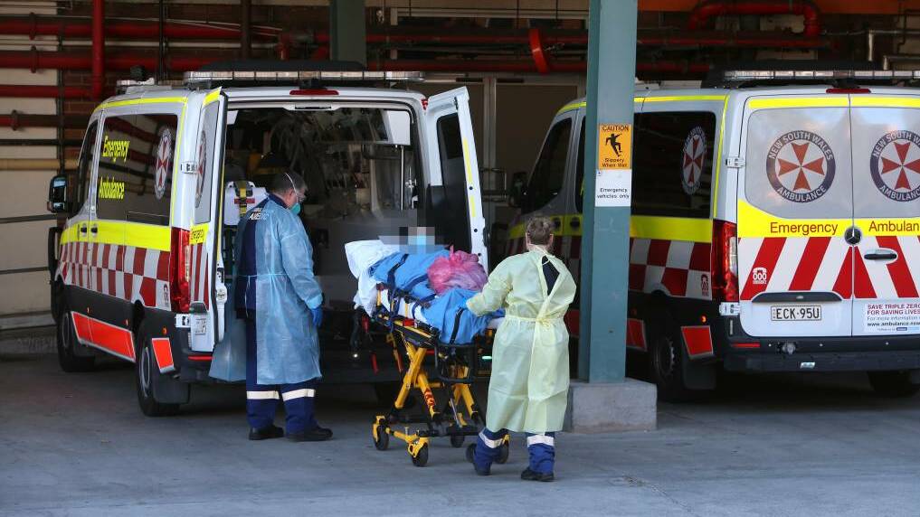 Exhausted: Illawarra paramedics join statewide industrial action over resourcing 'crisis'