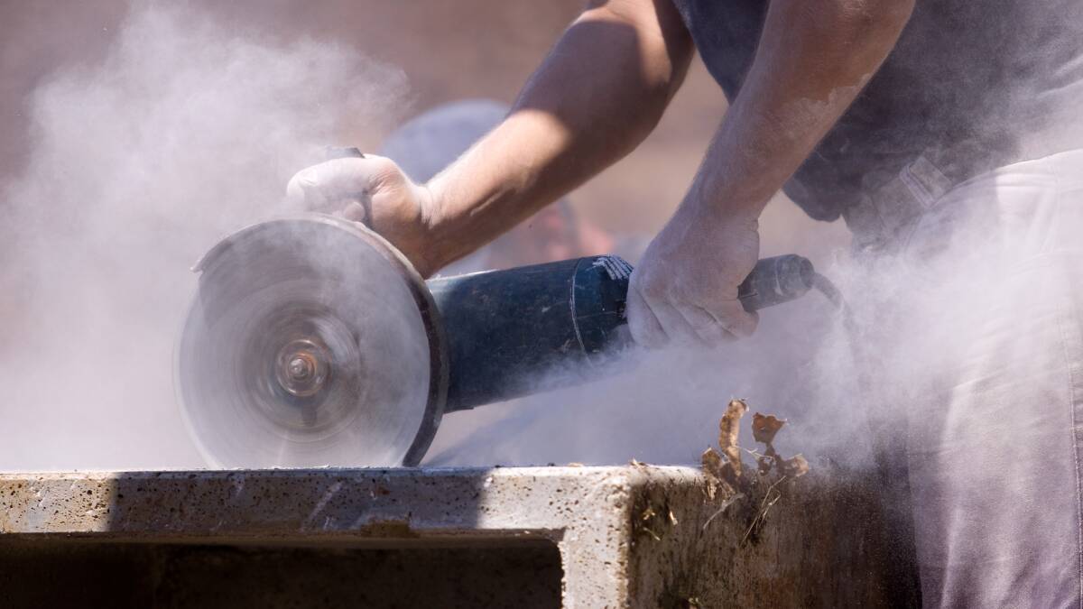 Illawarra worksites to be targeted over deadly stone benchtop dust disease