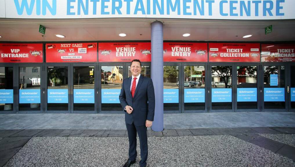 Wollongong MP Paul Scully says the city must continue to push for a multi-million dollar revamp for the Wollongong Entertainment Centre. 