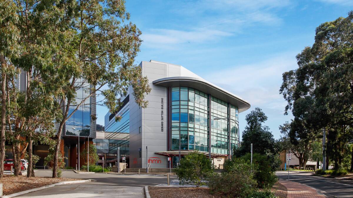 Illawarra medical research institute to shrink after UOW announces funding cut