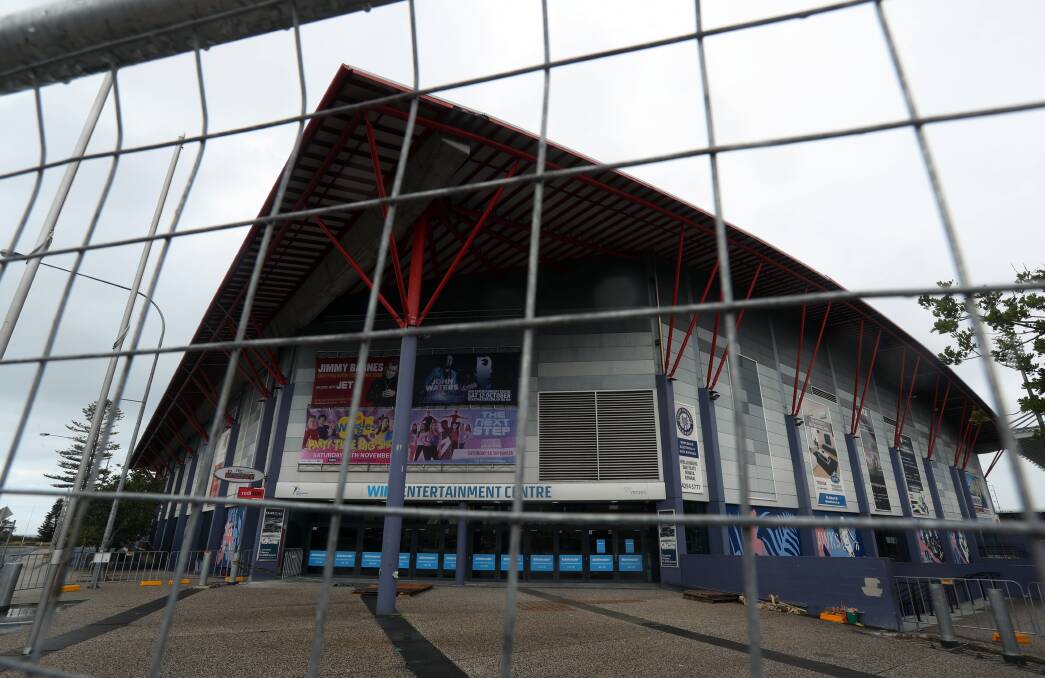 Work needed: The "tired" and "substandard" WIN Entertainment Centre has had no substantial upgrades since it opened in 1998, Lord Mayor Gordon Bradbery said. Picture: Robert Peet.