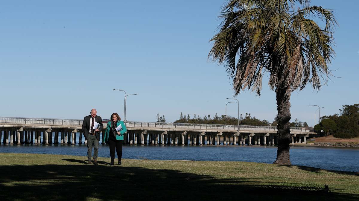 Wollongong and Shellhabour mayors Gordon Bradbery and Marianne Saliba. 