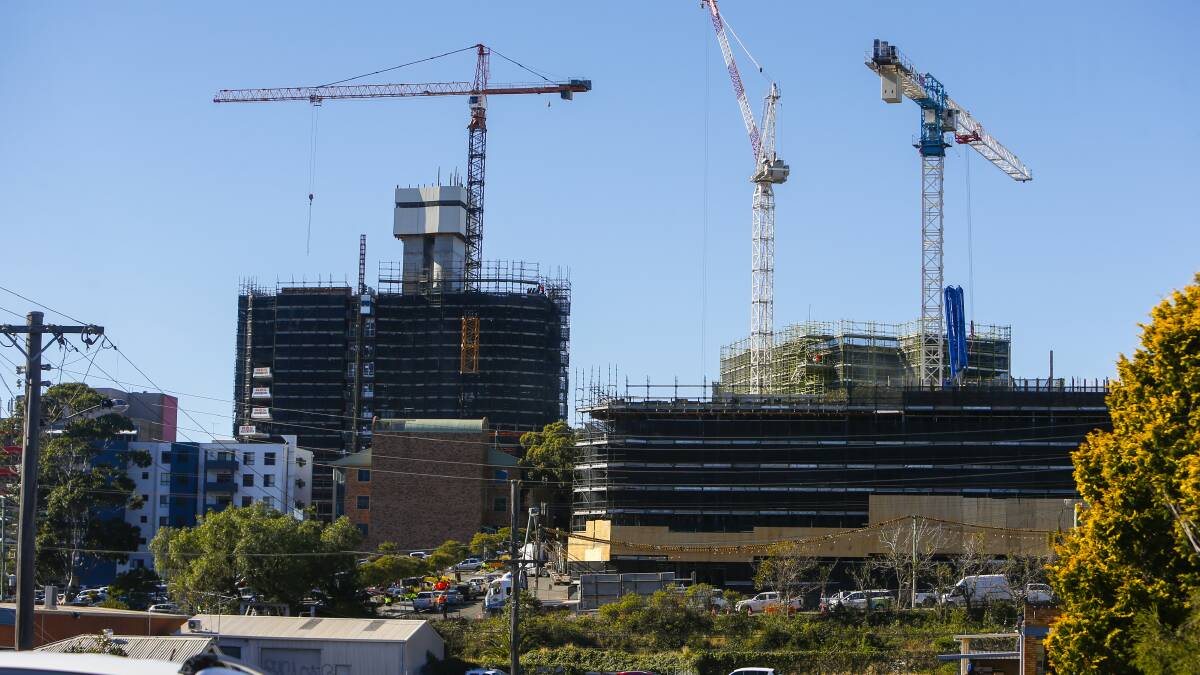 Safety crackdown as Wollongong's crane numbers rise