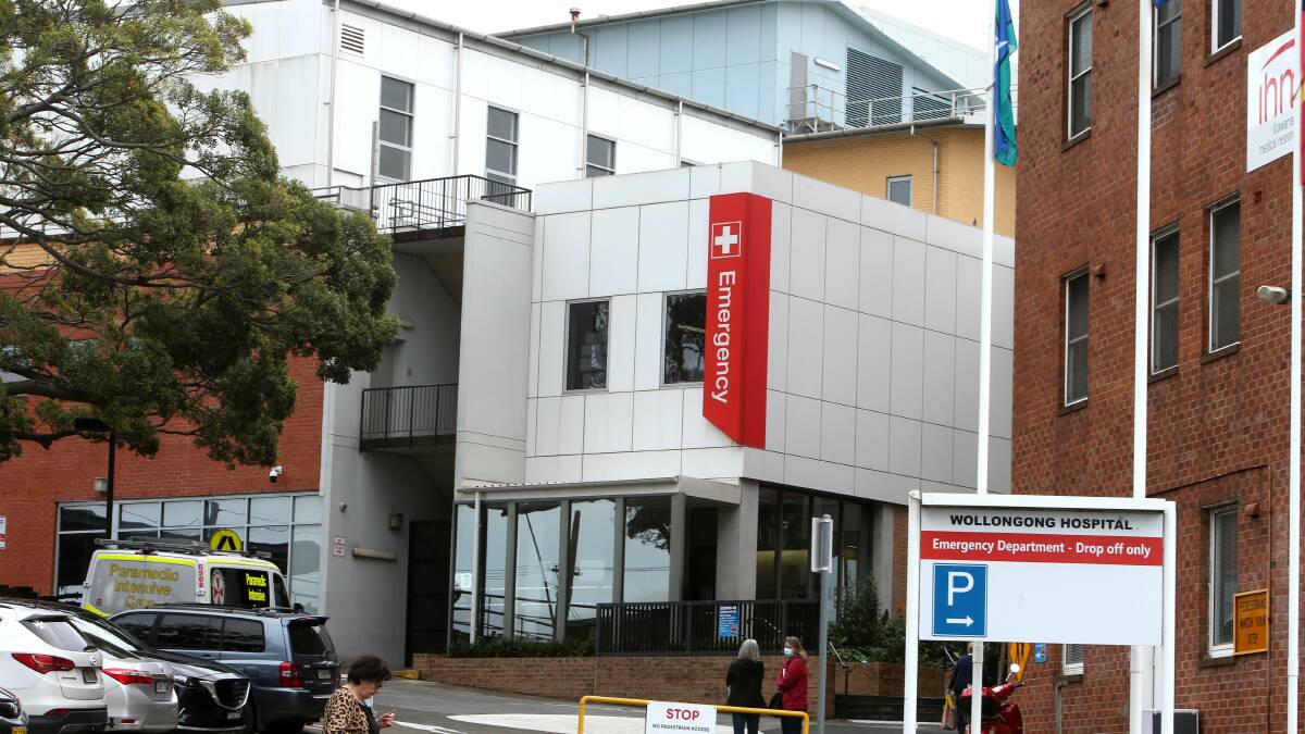 Federal help needed to fix region's hospital system: Illawarra health chief