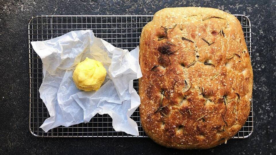 Earning a crust: Wollongong restaurants turn to baking during COVID-19 shutdown