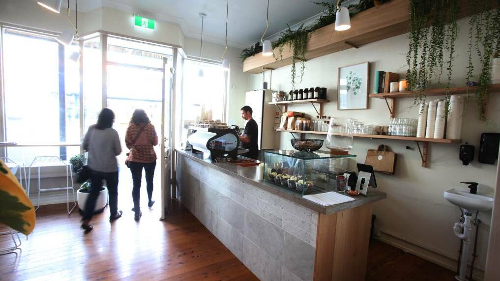'We have a responsibility': Wollongong cafe forced to close amid COVID-19 pressures