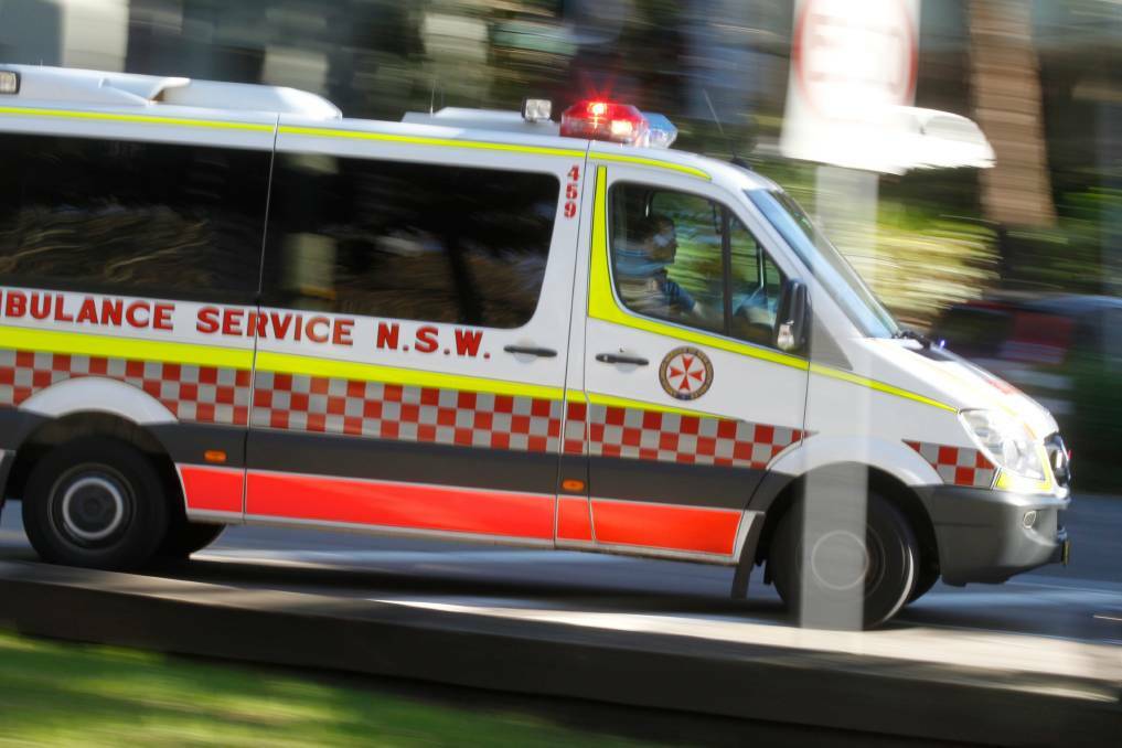 Inebriated man ‘hindered’ paramedics from treating drunk patient at Warilla
