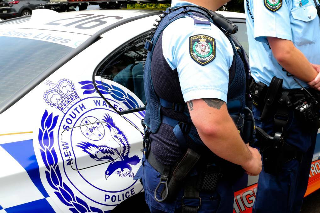 Man arrested over armed hold-up in Wollongong CBD