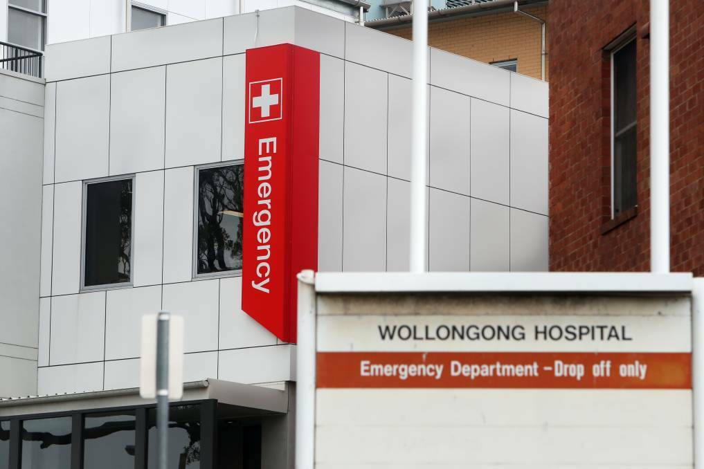 Nurse accused of stealing drugs, equipment from Wollongong Hospital