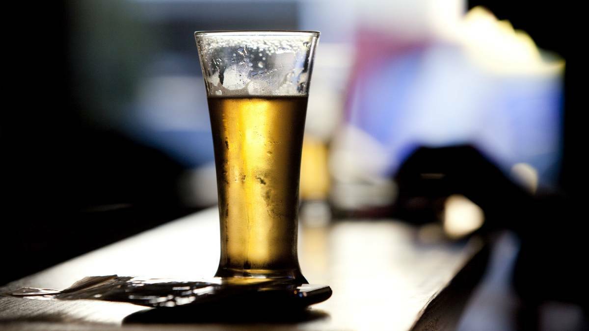 Man admits role in drunken Wollongong CBD brawl