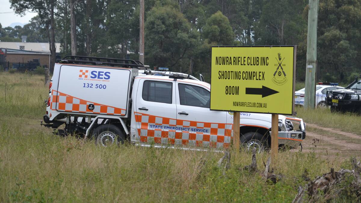 State Emergency Service personnel have joined police in the search. Photo: Damian McGill