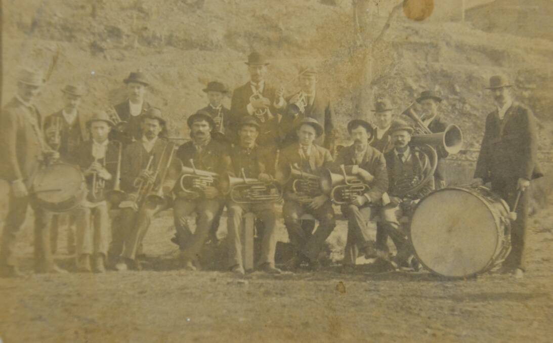 Do you know anything about this historical band photograph? Email Rob Crawford at  robert.crawford@fairfaxmedia.com.au or call 4421 9123.

