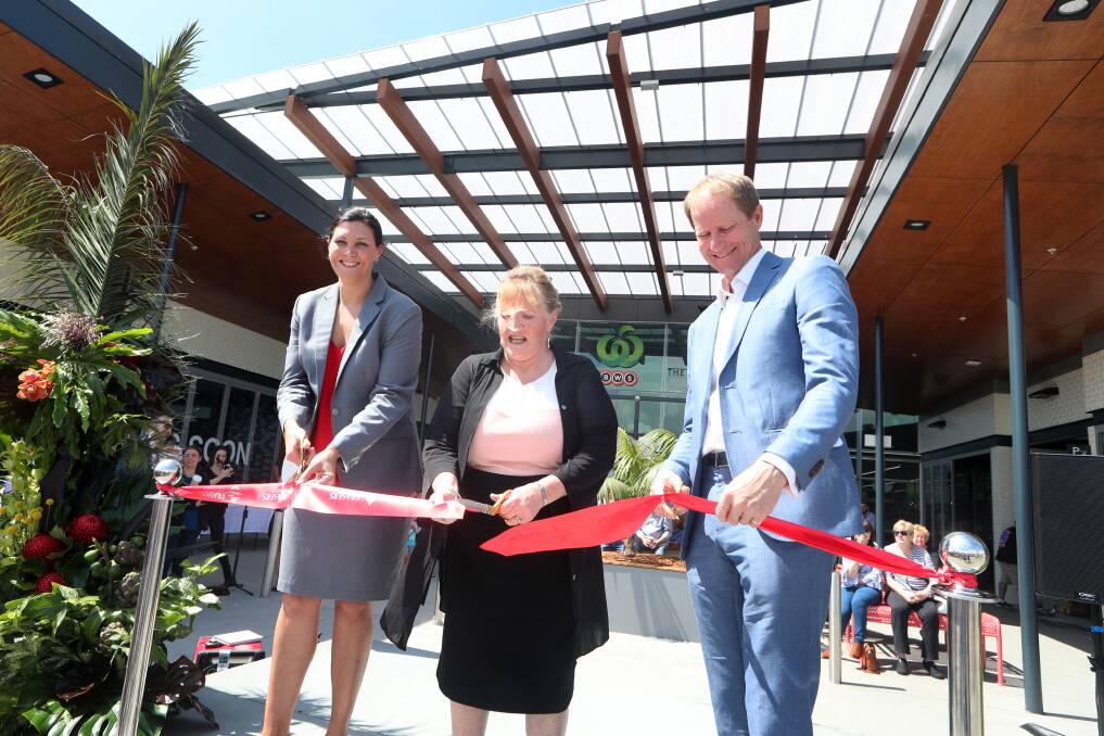 Shell Cove Town Centre officially open with Shellharbour mayor Marianne Saliba (centre) in October 2018. Picture: Sylvia Liber