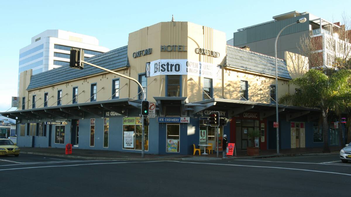 Flashback to 2008, the Oxford Hotel in Wollongong on the corner of Crown and Corrimal Streets. Picture: Robert Peet