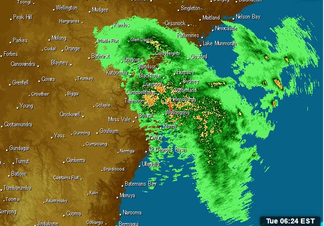 The storm front passing over the Illawarra and South Coast at 6:24am Tuesday. Image: Weatherzone