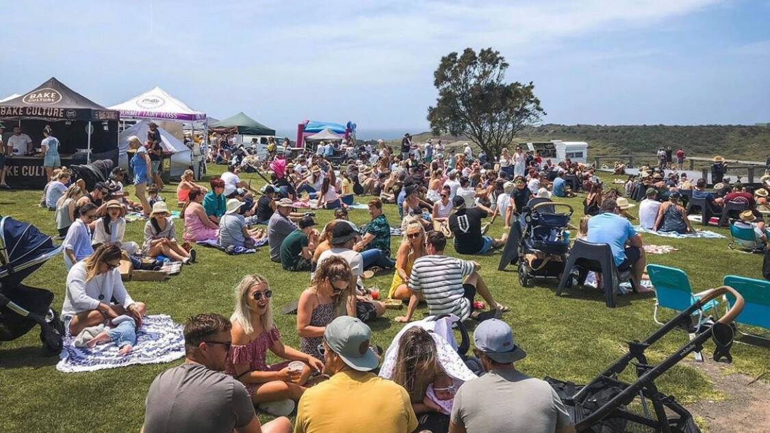 PRE-COVID: Hundreds packed Killalea Reserve for the regular markets run by Jessica Smith. Picture: The Farm Market