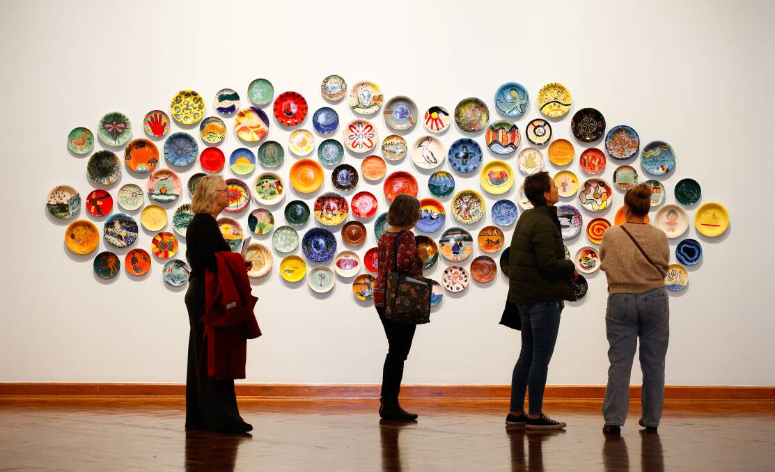 Generic image of people at Wollongong Art Gallery. Picture by Sylvia Liber.