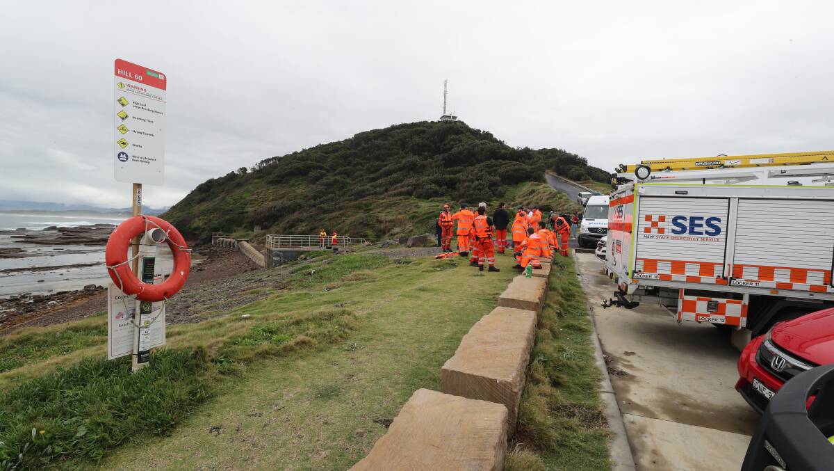 A large scale search for a missing rock fisherman off Hill 60 on Tuesday. Picture: Robert Peet