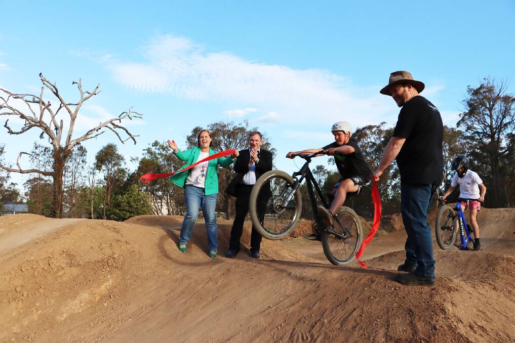 BMX ribbon ride through Judy Hannan MP, Stephen Bali MP, BMX riders, Mayor Matt Gould. Picture supplied
