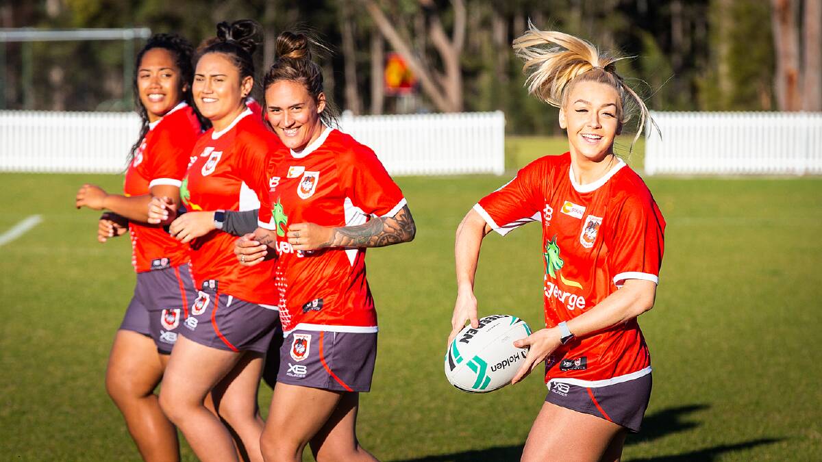 UOW sponsorship of the Dragons' NRLW team. Picture supplied.