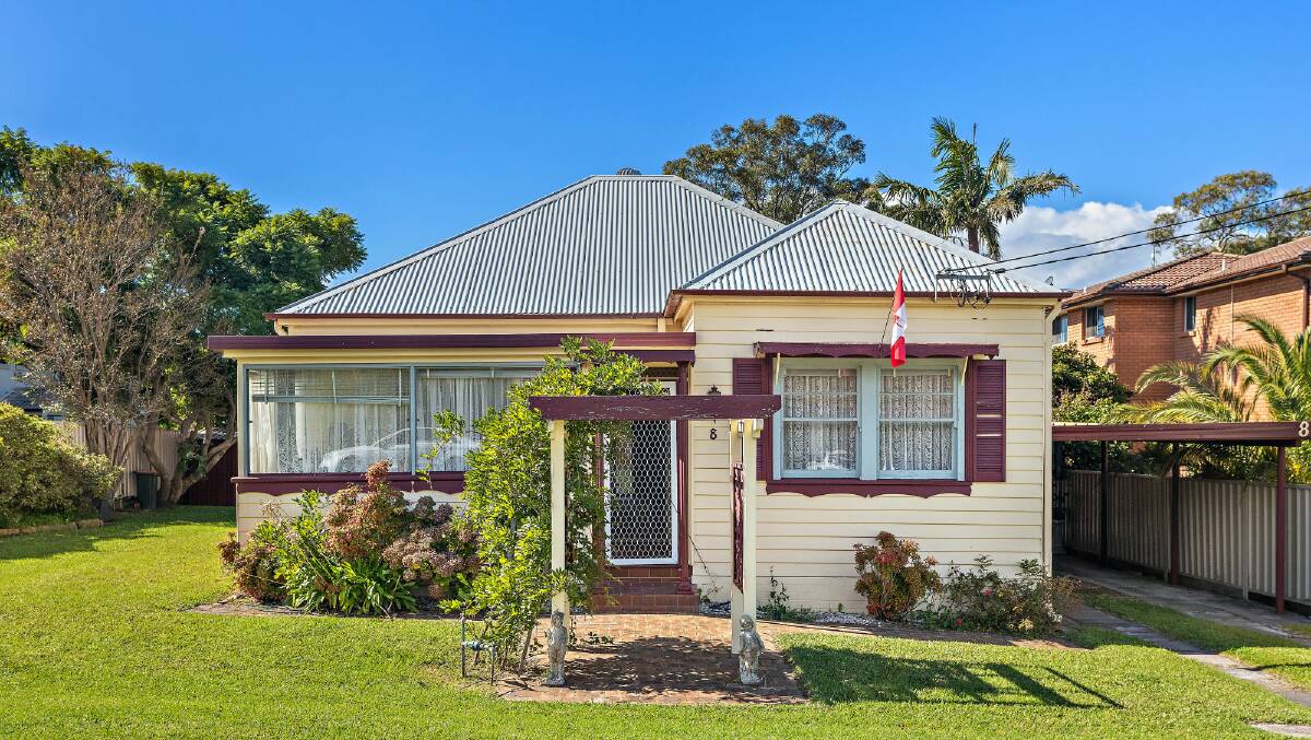 ABOVE RESERVE: Number 8 Thomas Street in Corrimal recently sold "well above the reserve price" with nine bidders at auction. Picture: MMJ North