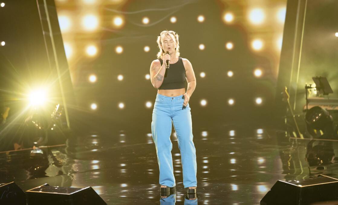 Singing steelworker Chloe Thomson auditioning on The Voice on the Seven Network in 2023. Picture supplied.