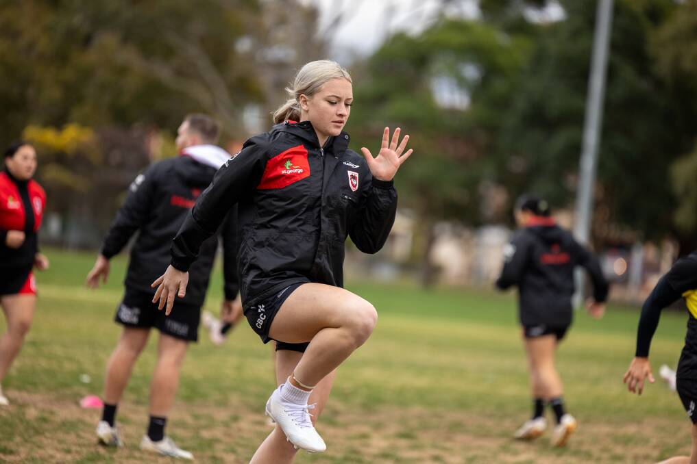 Ella Koster will remain in Wollongong for the next two seasons. Picture by Morgan Taylor