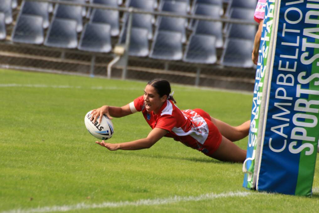 HOW GOOD: Rhiannon Tungai scores the match-winner in the Steelers prelim final win over Wests Tigers last week. Daniel Lacey's side will be looking to go one better in Saturday's grand final clash with Newcastle. Picture: Allan Barry