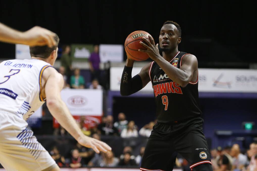 ON POINT: Cedric Jackson showed glimpses of the form that's made him an NBL legend against Brisbane on Saturday. Picture: ADAM McLEAN