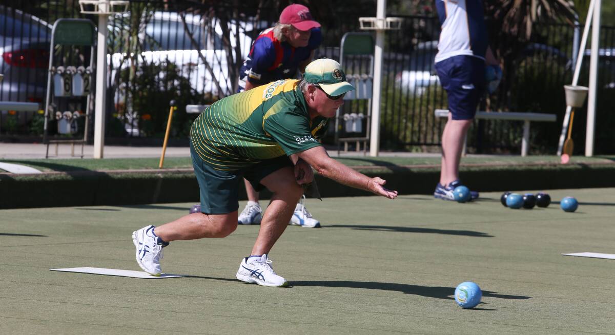 On a roll: Dapto Citizens’ Trevor Suckley is into the Zone 16 Singles quarter-finals. Picture: Rob Peet