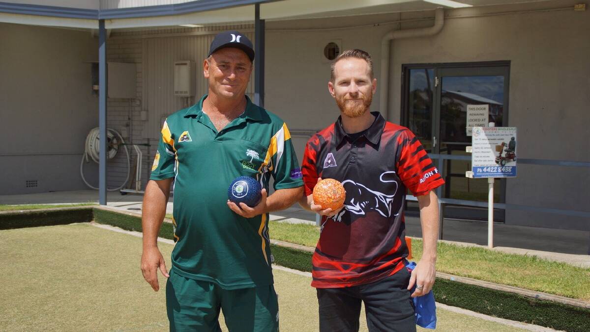 Top effort: Figtree Sports Greg Wray and Corrimals Dave Gould fought out the final of the Zone Presidents Reserve Singles. Picture: Dave Tyrrell
