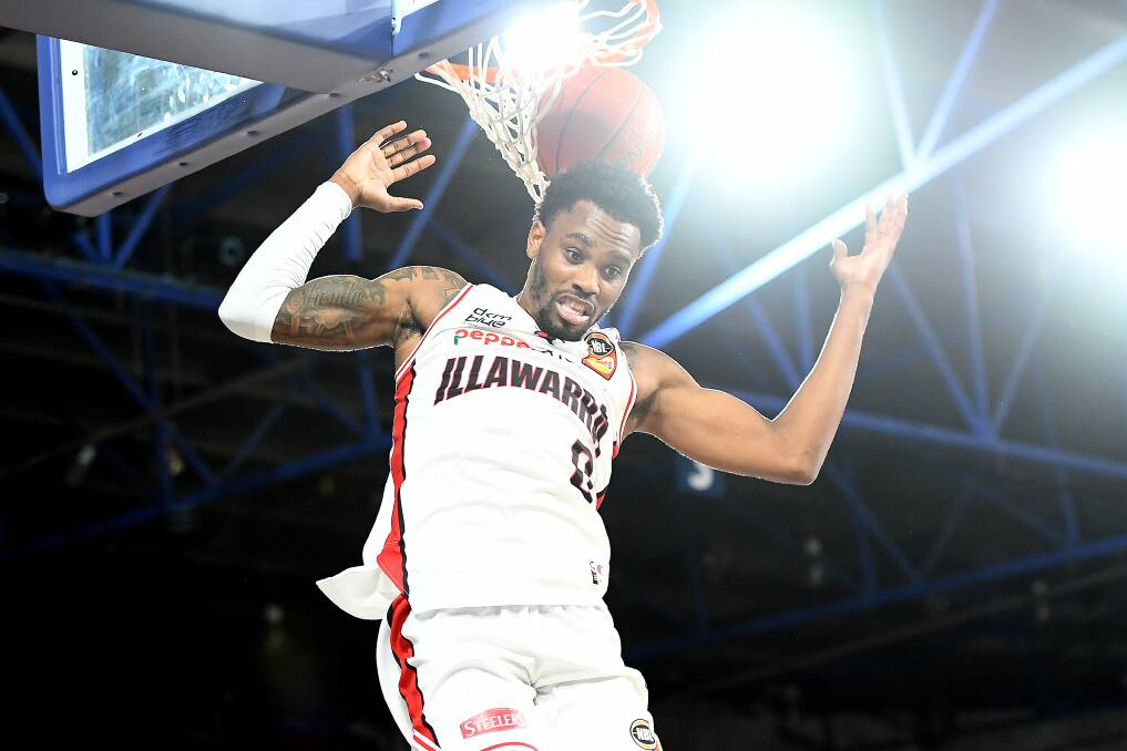 Taking flight: Antonius Cleveland. Picture: Steve Bell/Getty Images