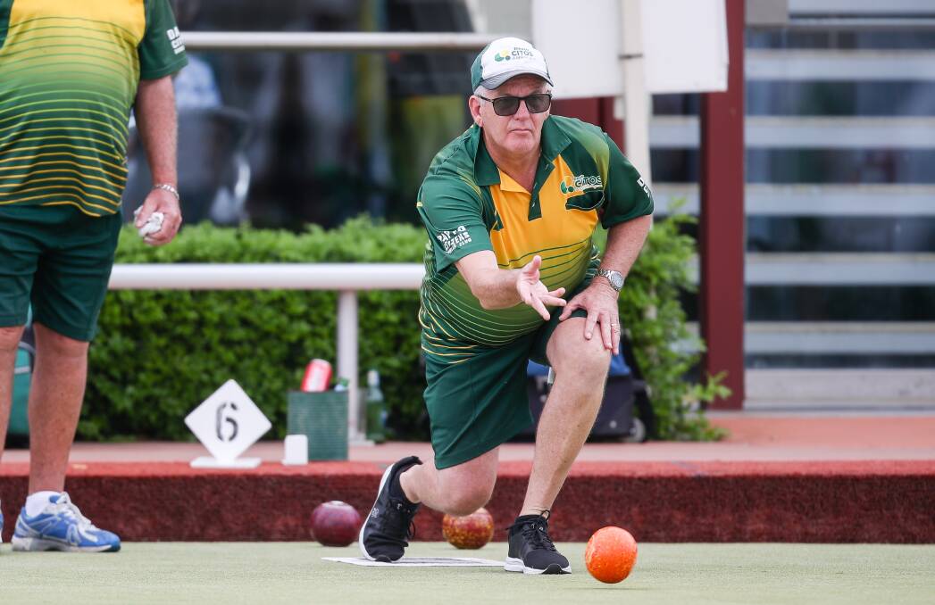 In form: Rob Clayton plays his shot during Dapto Citizens triumph in the final of the Zone 16 Senior Triples. Picture: Adam McLean