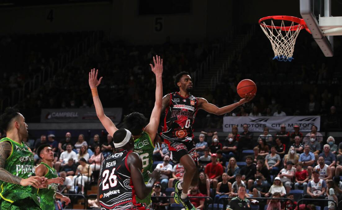 Change: Antonius Cleveland in action for the Hawks. Picture: Sylvia Liber