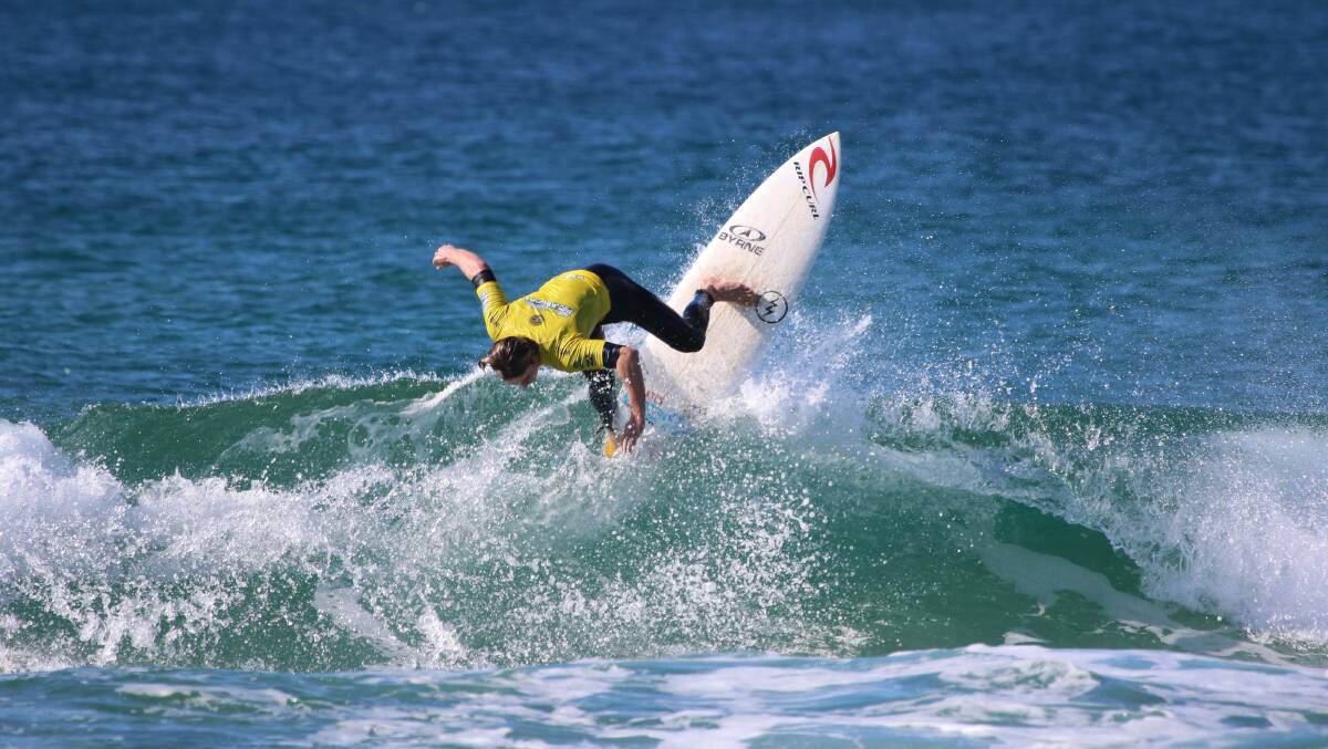 Riding high: Lucas Wrice on his way to victory in the Subway Surf Series event at Bombo on Sunday. Picture: Ethan Smith/Surfing NSW