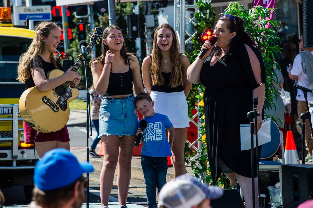 Be entertained: Talented local musicians will take to the stage at Corrimal RSL's "club at the end of the street". Dear Violet and Aimee Hannan (pictured) performed in 2018.