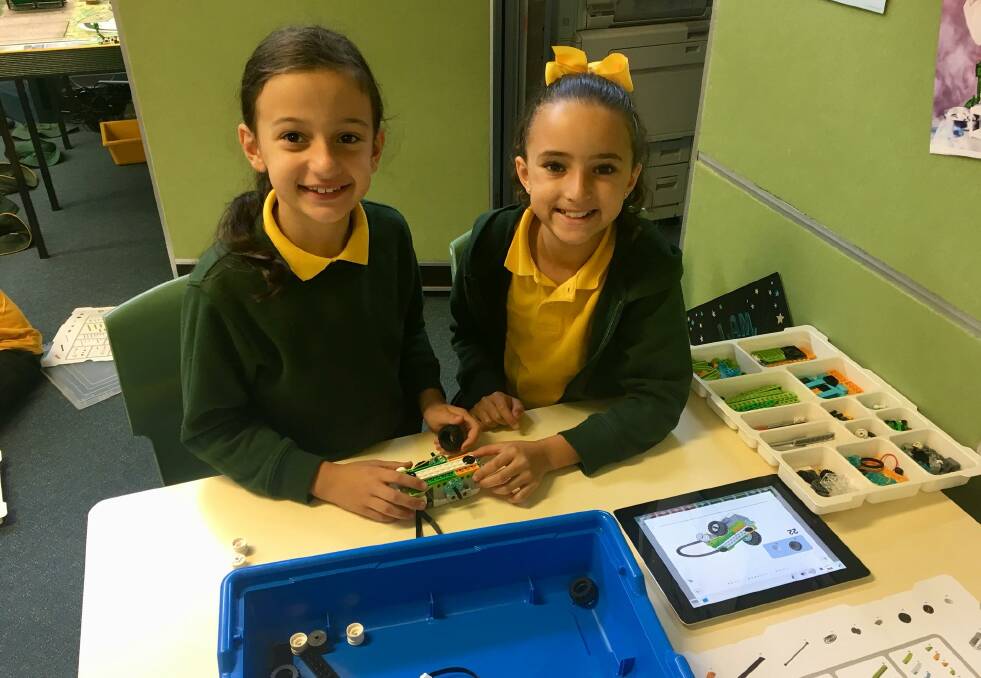 STEM: At Cringila Public School all students from kindergarten to year 6 engage in a hands-on and engaging weekly STEM program.
