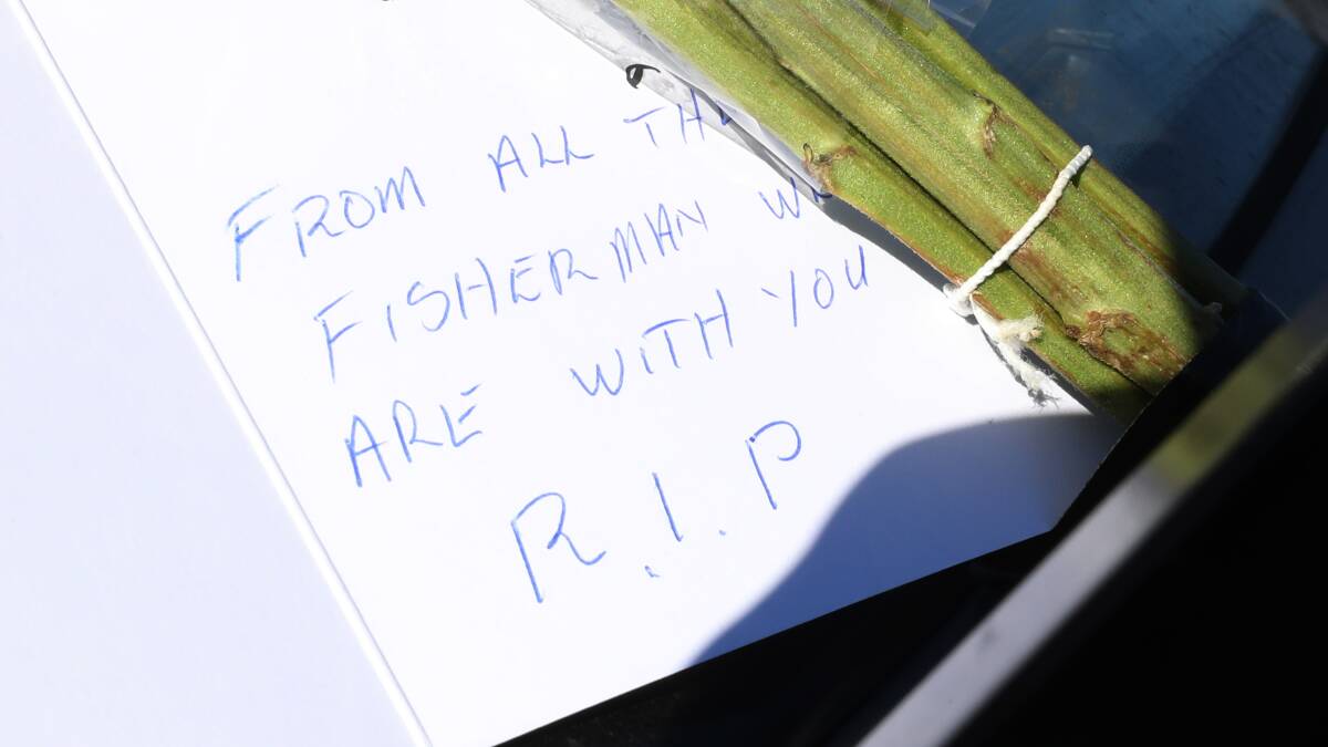 A note penned by Michael Bent is signed off, 'RIP'. 