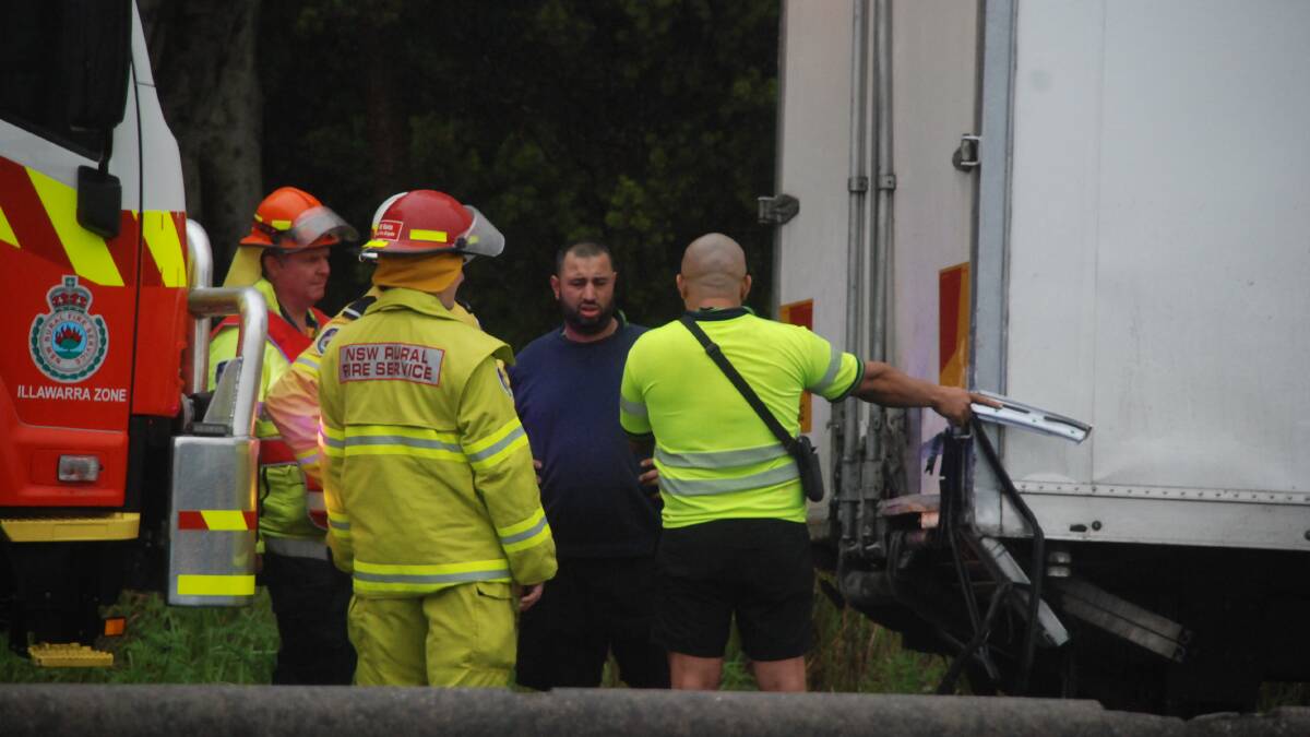 Man killed in Mount Ousley Rd crash