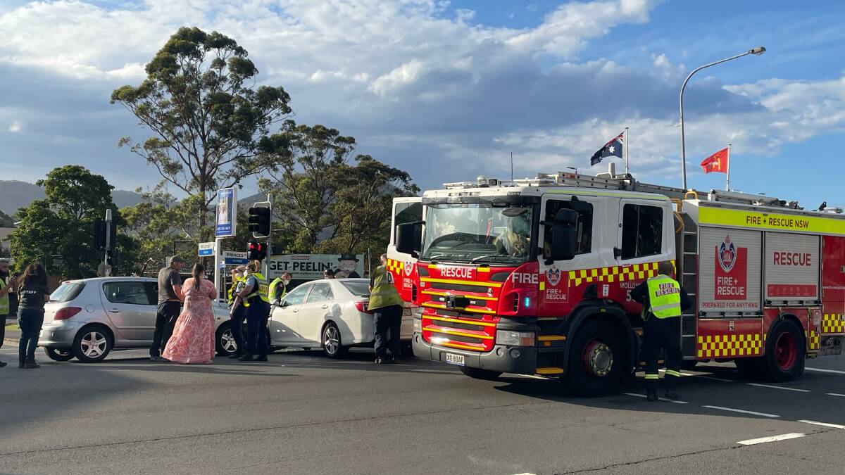 The crash site, on the Princes Highway at Figtree. Picture: Adam McLean 