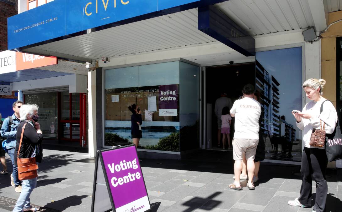 The Civic voting centre on Crown Street, Wollongong. Picture by Sylvia Liber