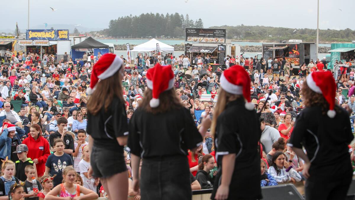 A Christmas market at Reddall Reserve, Shellharbour in 2019. Picture by Adam McLean
