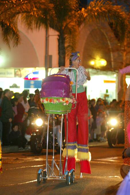 FLASHBACK: Viva La Gong Street Parade in September 2002 with Circus WOW stilt walkers. Picture: Sylvia Liber
