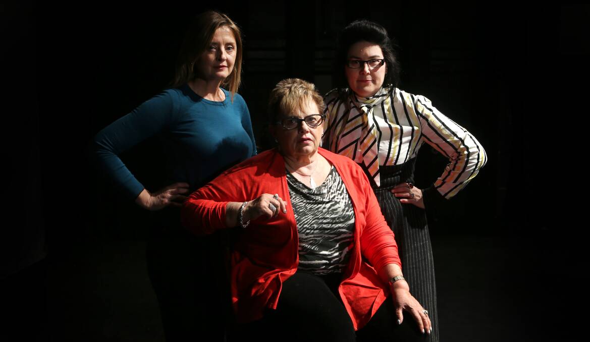 Jeanette Cronin plays Lindy Chamberlain in "Letters To Lindy" - pictured with Lindy Chamberlain-Creighton and playwright Alana Valentine. Picture: Sylvia Liber