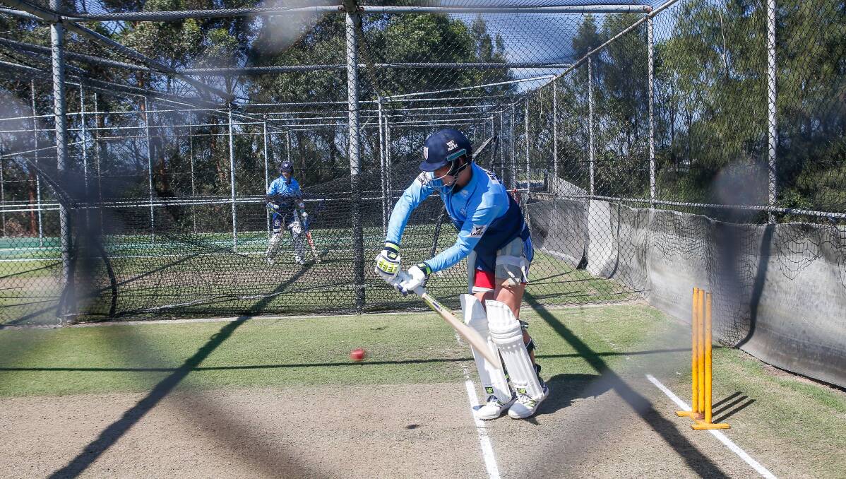 Squared up: Nic Maddinson defends during a NSW net session at North Dalton Park on Thursday. He will play a Futuers League match in Perth, starting on Monday. Picture: Adam McLean