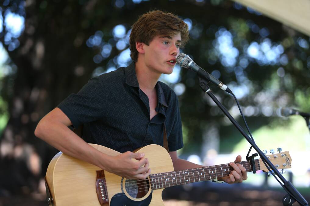 Giles Robinson will entertain the crowd at Hindmarsh Park again this Sunday. Picture: Robert Peet